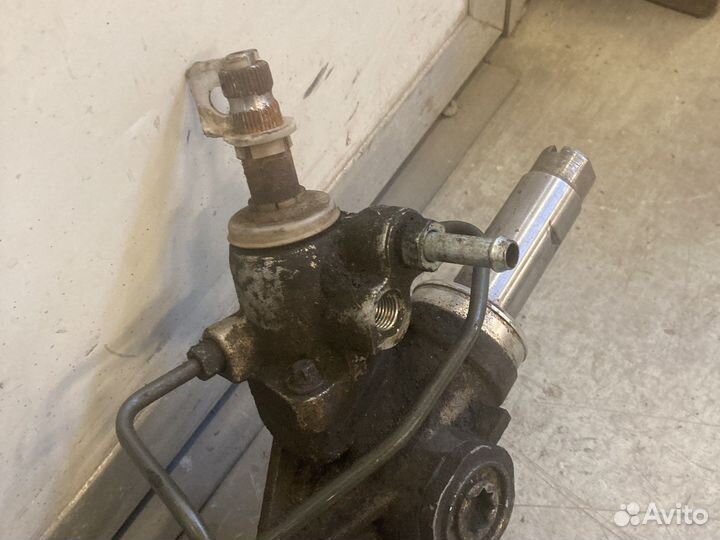 Рулевая рейка Nissan Pathfinder R51