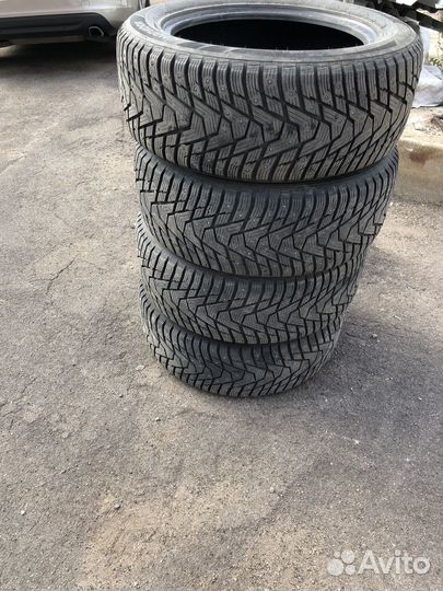 Hankook Winter I'Pike RS2 W429 235/55 R17