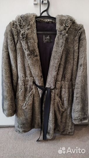 Шуба из искусственного меха