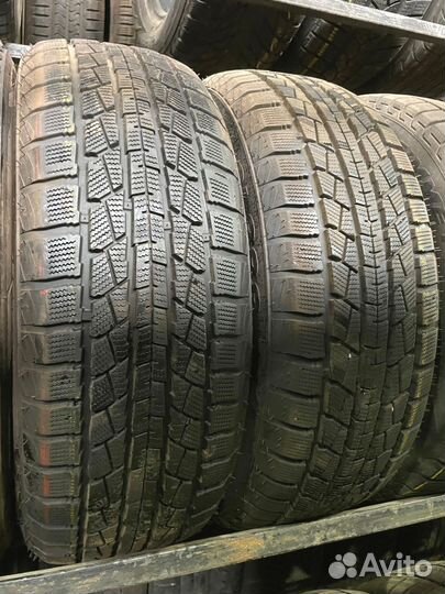 Grenlander Winter GL868 215/60 R17 96S