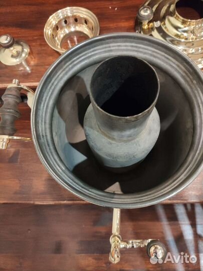 Самовар со звездой на дровах