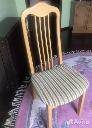 Стул деревянный