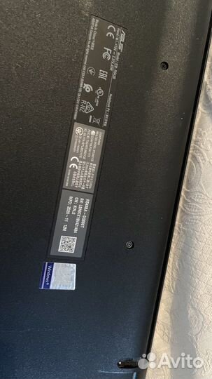 Ноутбук asus