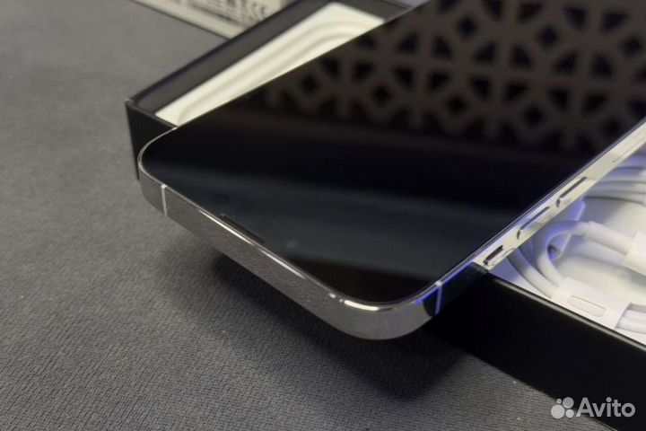 iPhone 13 Pro, 256 ГБ