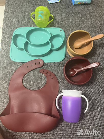 Силиконовая посуда для малышей/поильник