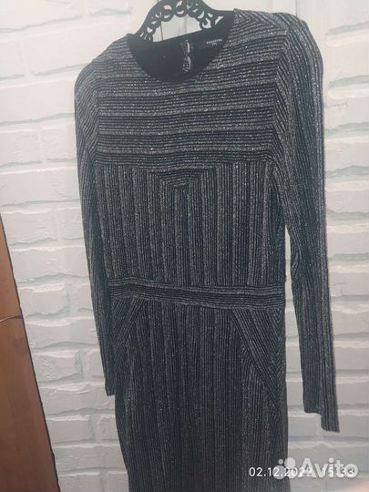 Платье reserved новое