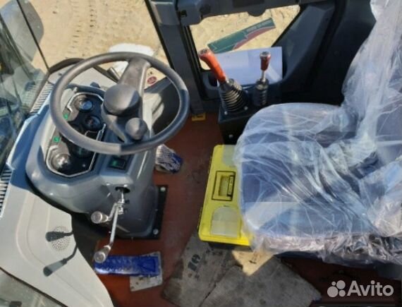 Фронтальный погрузчик Redstar ZL25S, 2023