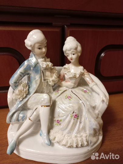 Статуэтка кружевной фарфор Германия