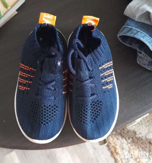 Кроссовки детские