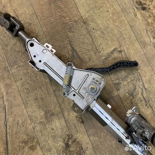 Рулевая колонка Skoda Octavia A5