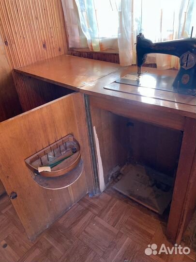 Швейная машинка