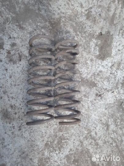 Пружина подвески передняя Лада 2105