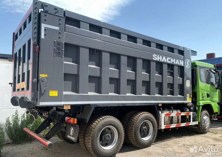Shacman (Shaanxi) SX32586T384, 2022