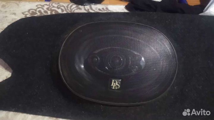 Подиум ваз классика