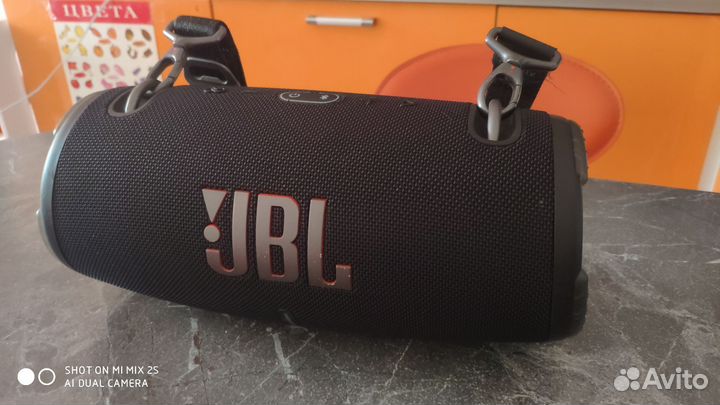 Колонка jbl xtreme 3 бу