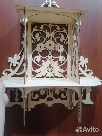 Полка для икон