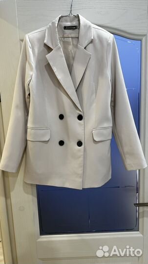 Блуза H&M и Пиджак Santana 46 размер