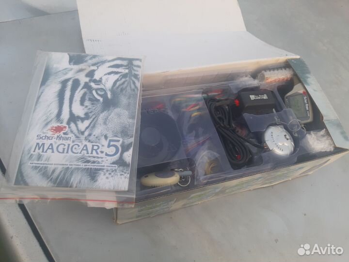 Сигнализация с автозапуском Sher-Khan magicar 5