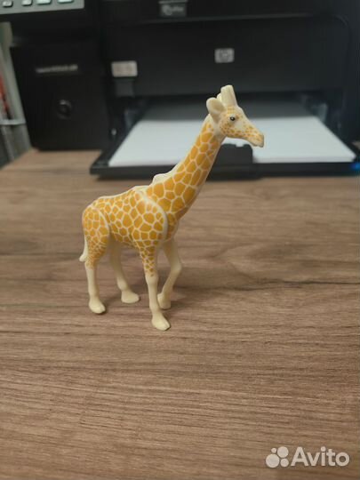 Киндер макси жираф