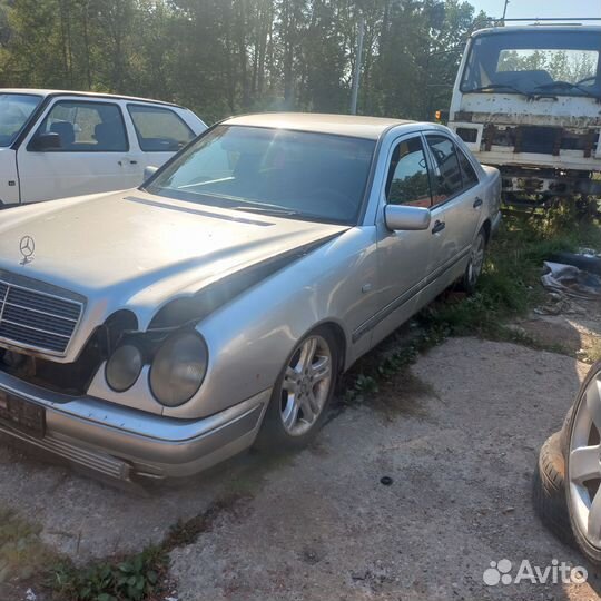 Мерседес 210 2.9 тд по запчастям