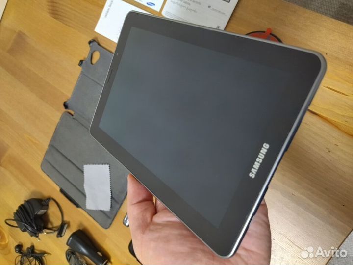 Samsung Galaxy Tab 7.7 GT-P6800
