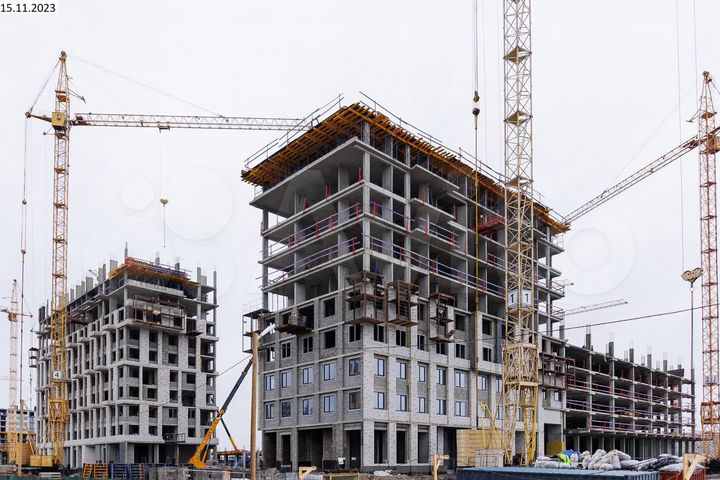 2-к. квартира, 42,3 м², 3/15 эт.