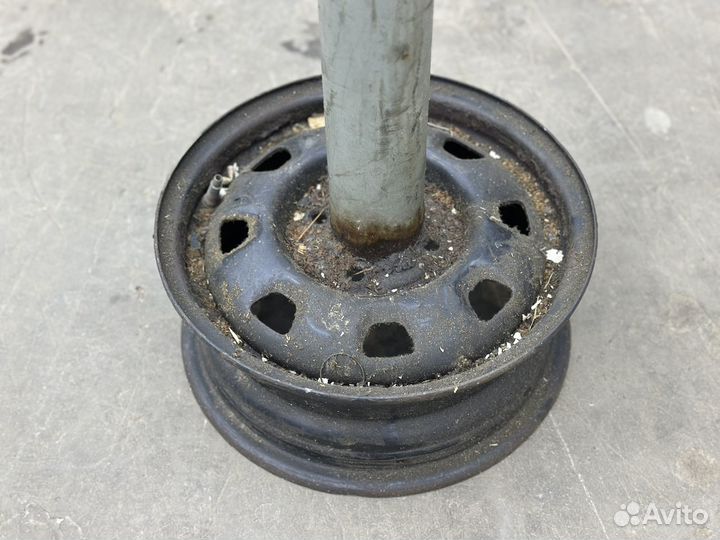 Стойка ограничитель ограждение бу диск колесо