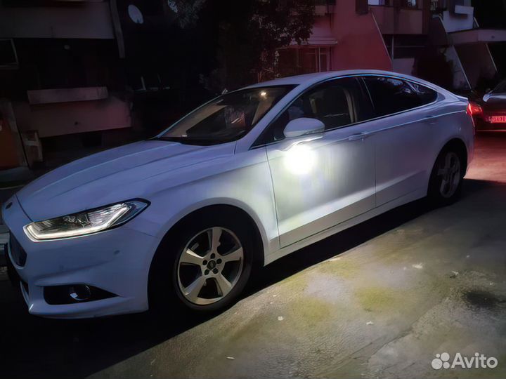 Подсветка в зеркала на Ford Mondeo Fusion Explorer