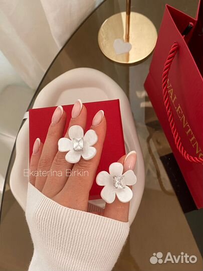 Серьги цветы 2в1 цвет серебро камни