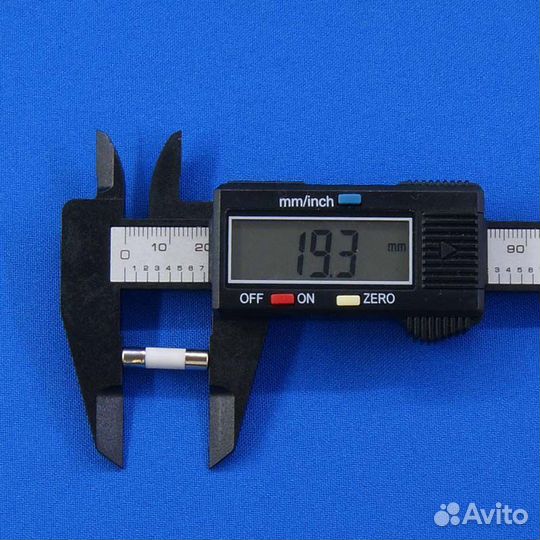 Предохранитель керамический для микроволновки 2 см