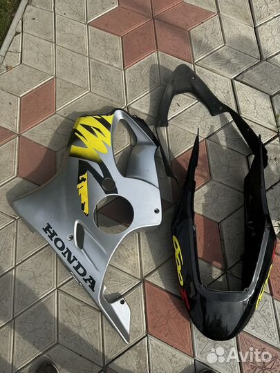 Honda cbr 600 f4 пластик
