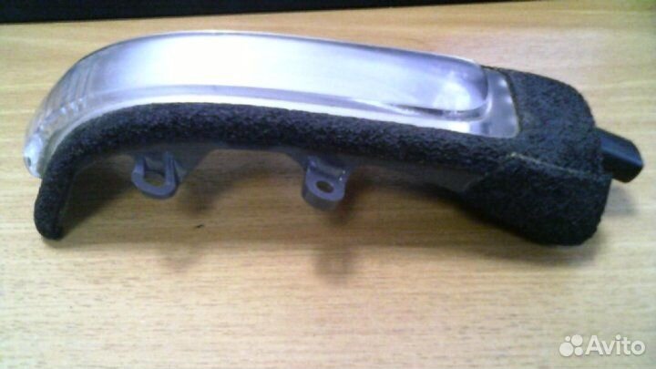 Указатель поворота Toyota