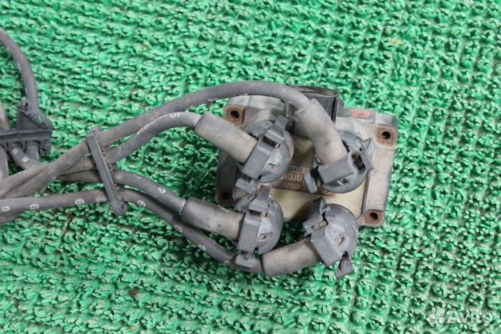 Катушки зажигания Lincoln Town Car 2 97г 4.6L