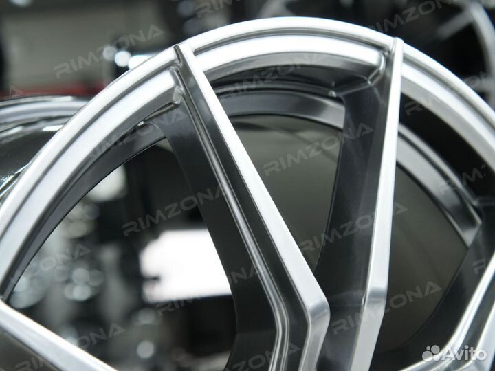 Литые диски PDW R17 на Audi A4. Арт897