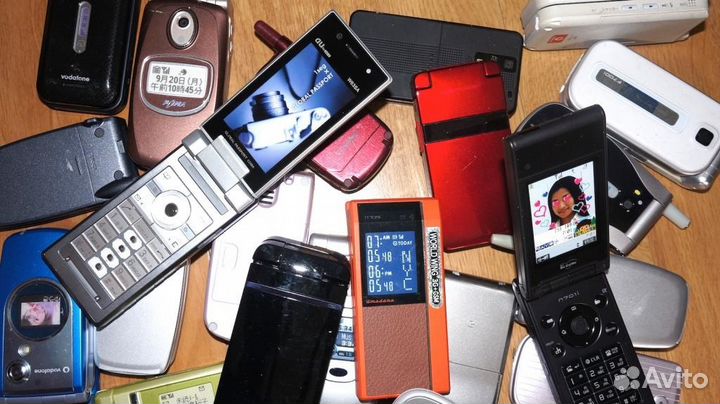 Копии-муляжи мобильных телефонов (япония)