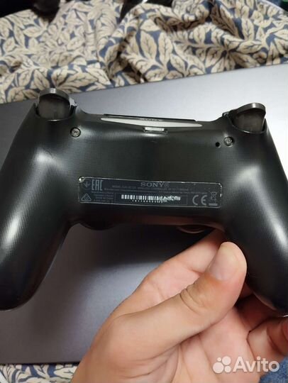 Sony PS4 геймпад оригинальный