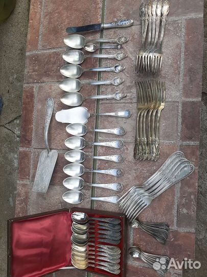 Столовые вилки(Старое пламя). И т.д