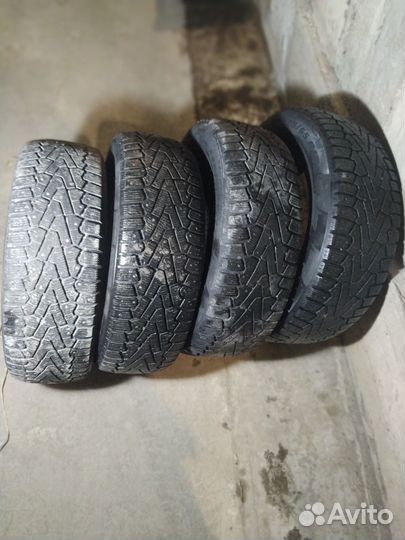 Pirelli Ice Zero 225/65 R17