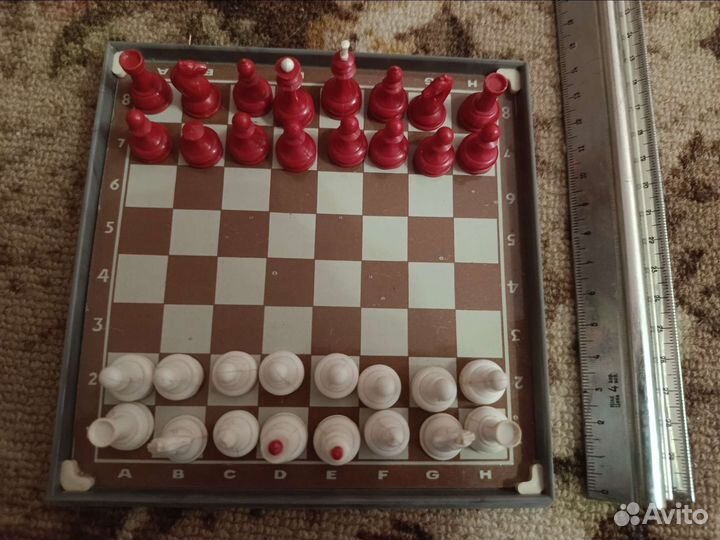 Шахматы дорожные СССР магнитные