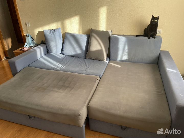 Диван угловой