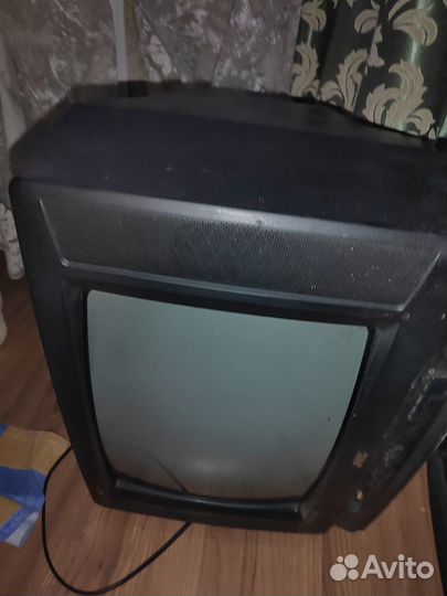 Телевизор JVC бу