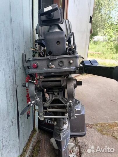 Лодочный мотор Tohatsu-25