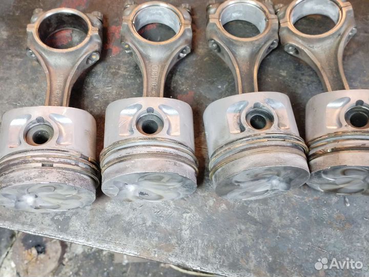 Поршня mercedes т1