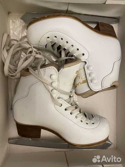 Коньки фигурные, детские