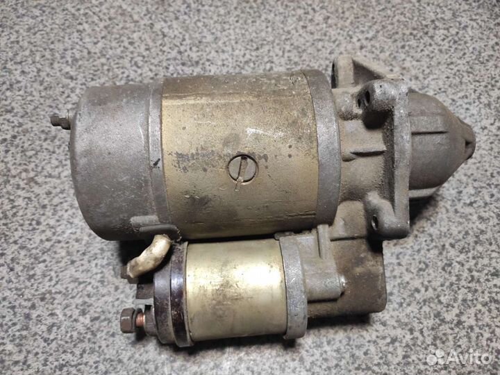 Стартер Нива