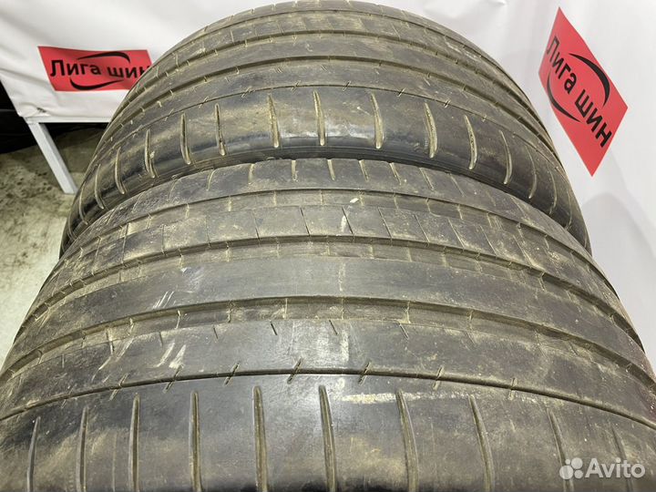 Michelin Pilot Super Sport 265/35 R19