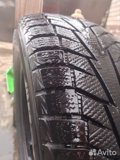 Hankook Winter I'Cept Evo R15 95