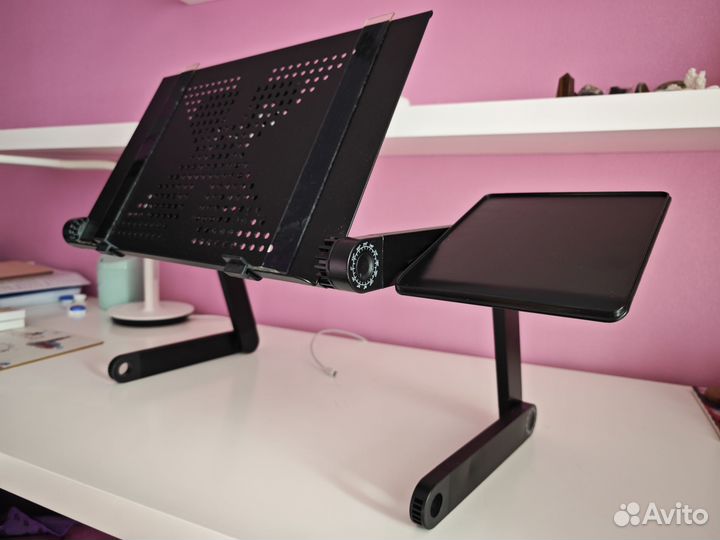 Подставка для ноутбука с охлаждающим вентилятором