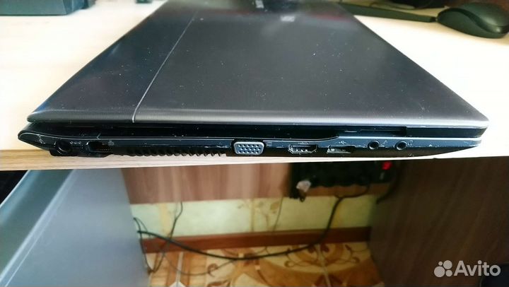 Samsung np300e5a