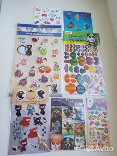 Пакет новых наклеек кошки и другие (стикеры)